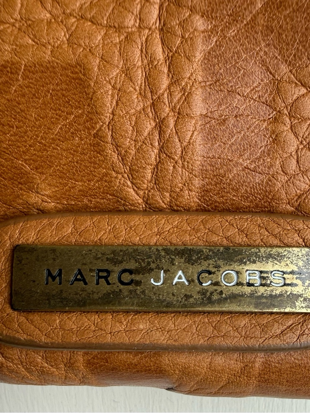 Vintage Marc Jacobs Tan Leather Dual-Pocket Shoulder Bag - Picture 4 of 13